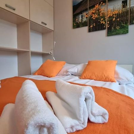 Prestige Park Apartament Mini Z Parkingiem Криниця-Здруй Екстер'єр фото